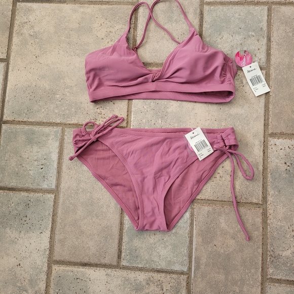 New Raisins Barbados Solids Bikini Swimsuit Set - Picture 2 of 11